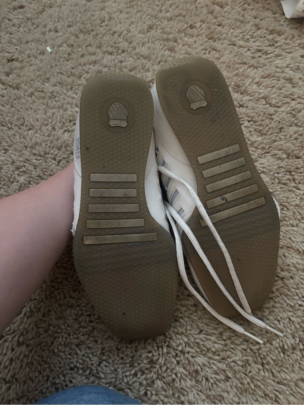 Shoes - Picture 4 of 4